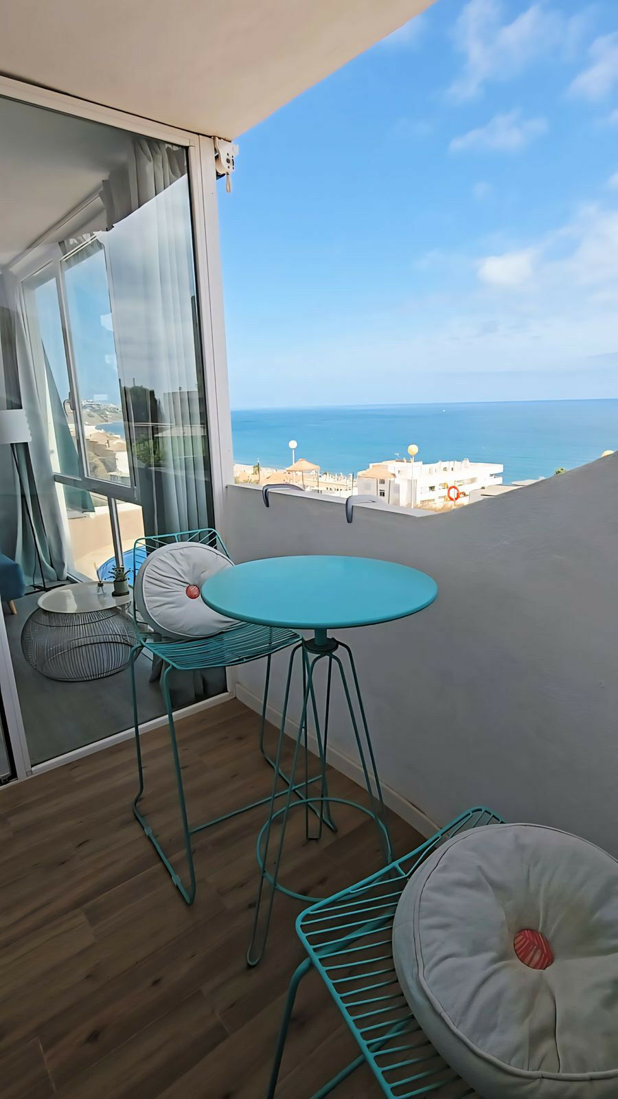 Middle Floor Apartment Fuengirola Málaga - image 4
