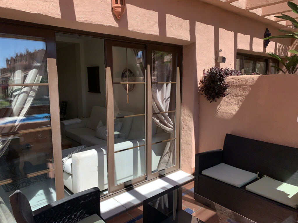 Middle Floor Apartment Hacienda del Sol Málaga - image 8