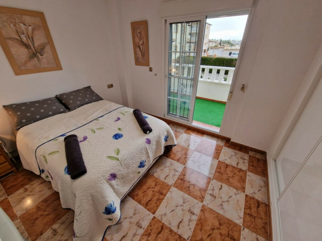 Bungalow Lomas de Cabo Roig Alicante - image 4