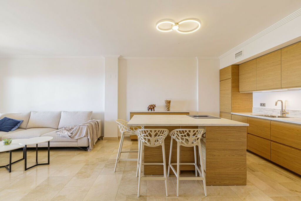 Ground Floor Apartment Benahavís Málaga - image 4