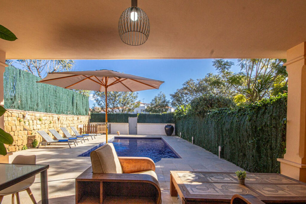 Semi-Detached House Riviera del Sol Málaga - image 4