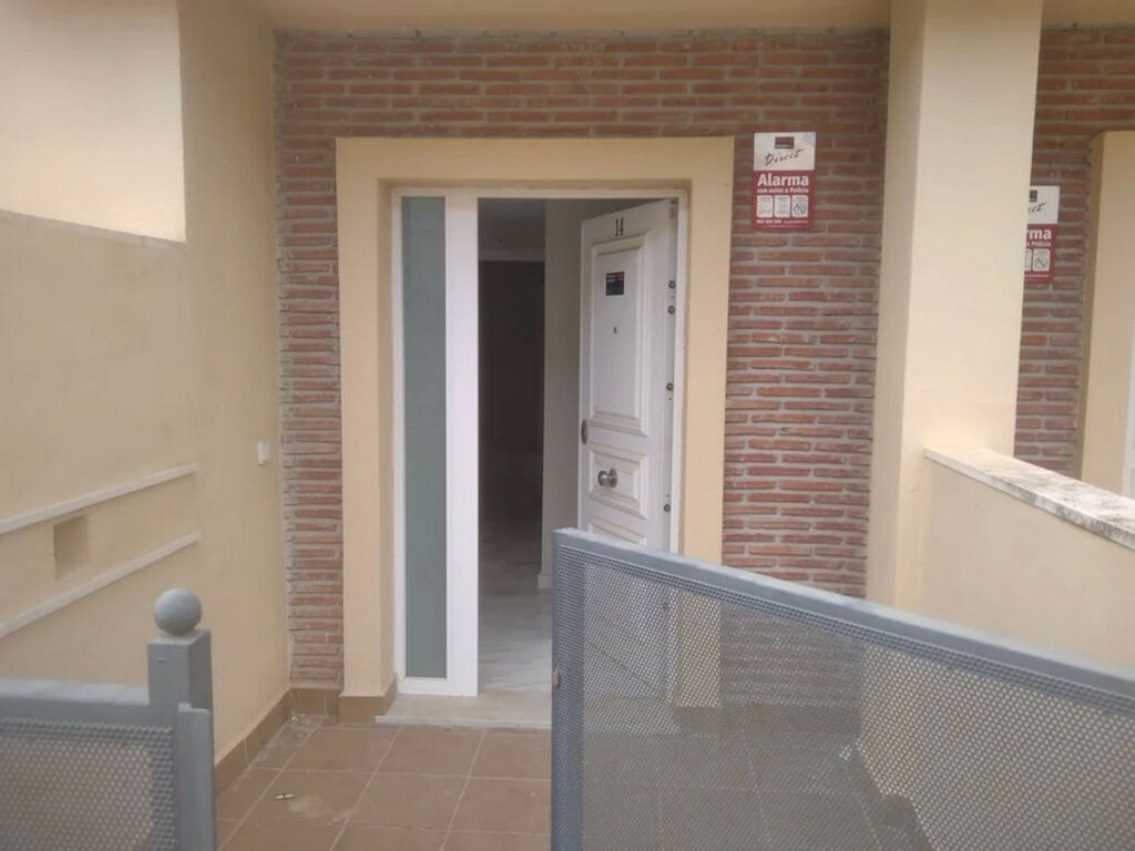 Townhouse Calahonda Málaga - image 4