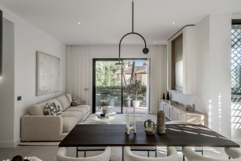 Ground Floor Apartment The Golden Mile Málaga - image 4