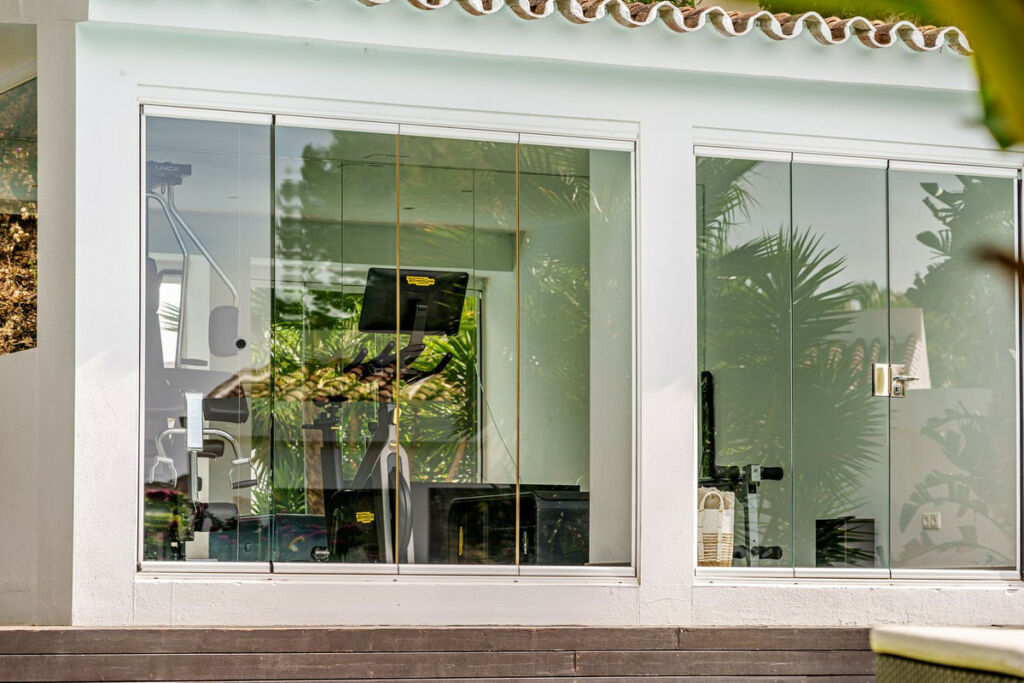 Detached Villa Marbella Málaga - image 4