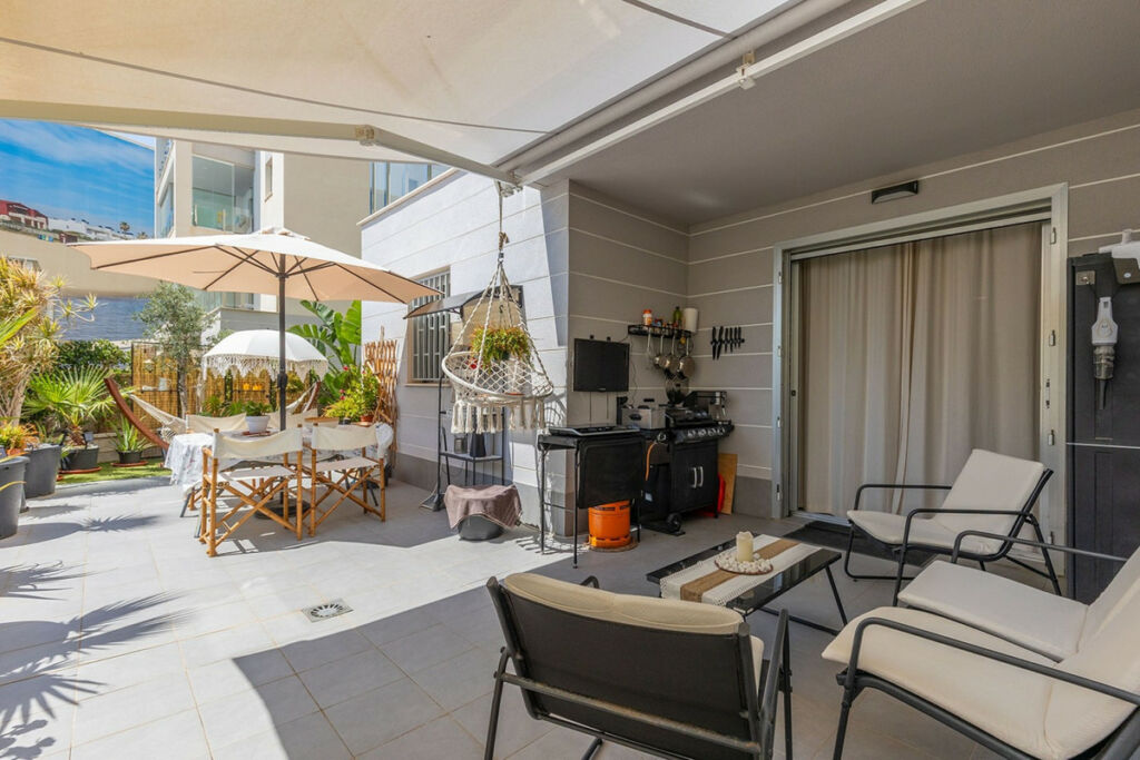Ground Floor Apartment La Mata Alicante - image 2
