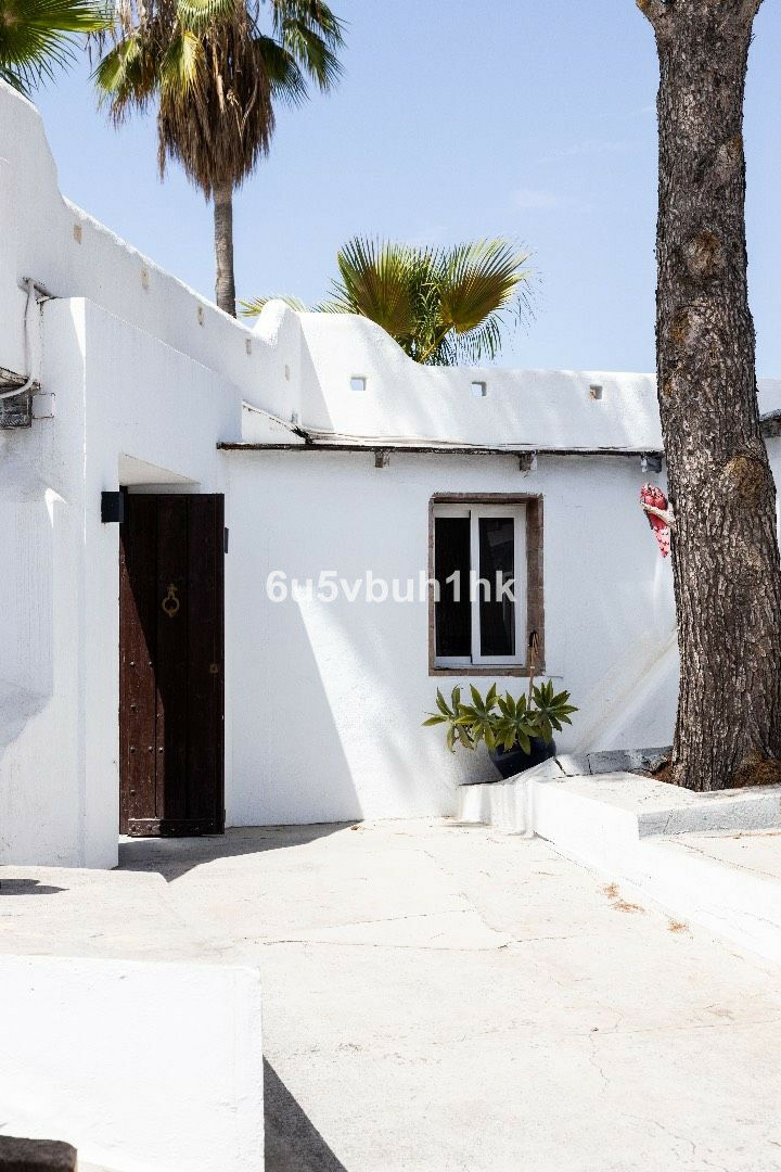 Detached Villa Mijas Málaga - image 4