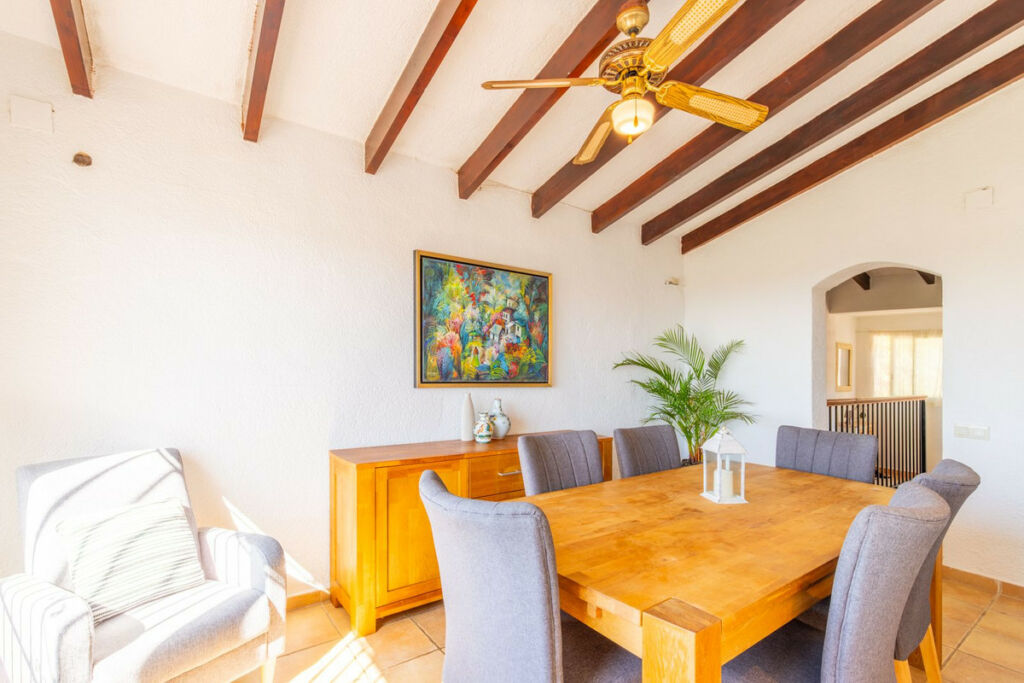 Detached Villa Moraira Alicante - image 4