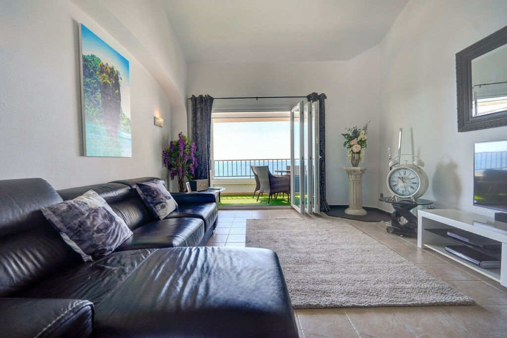 Penthouse Torrenueva Málaga - image 4