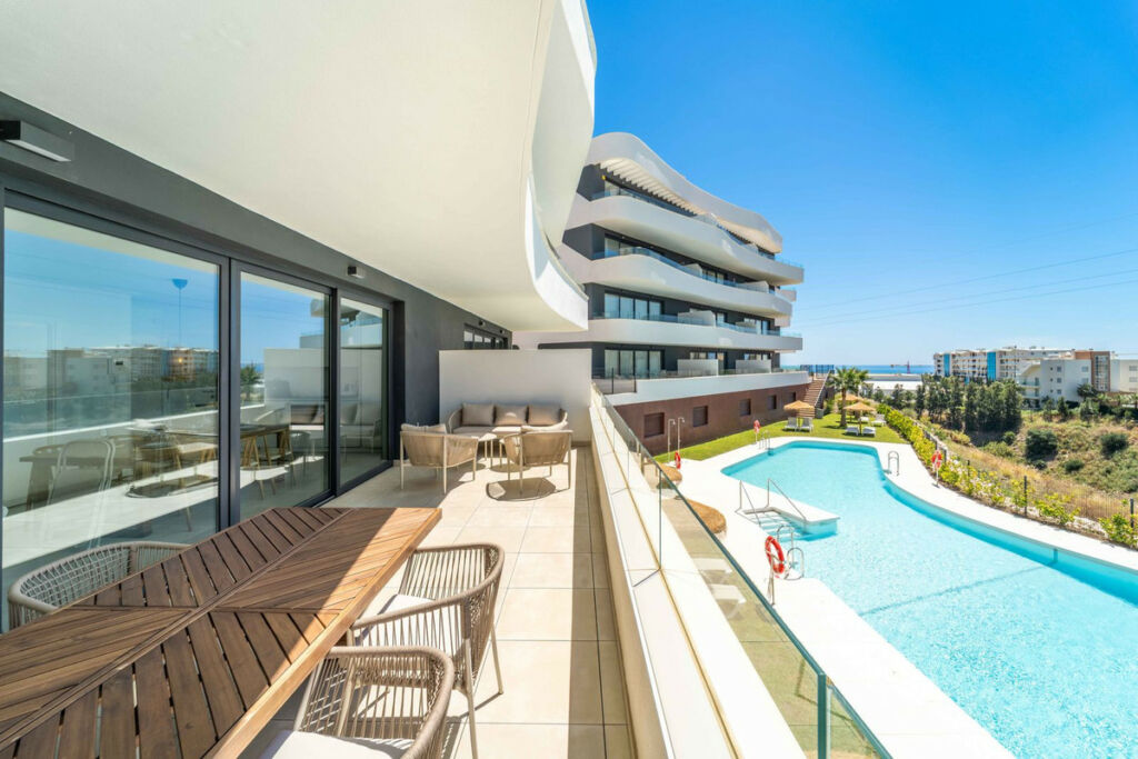 Ground Floor Apartment Fuengirola Málaga - image 4