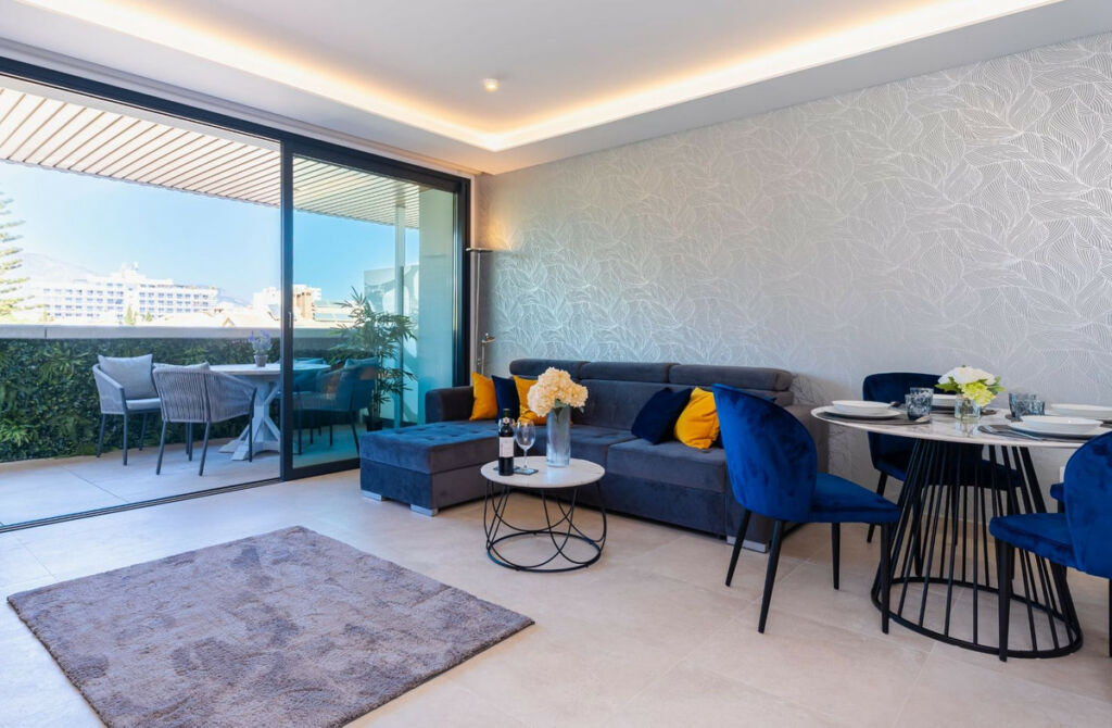 Middle Floor Apartment Fuengirola Málaga - image 4