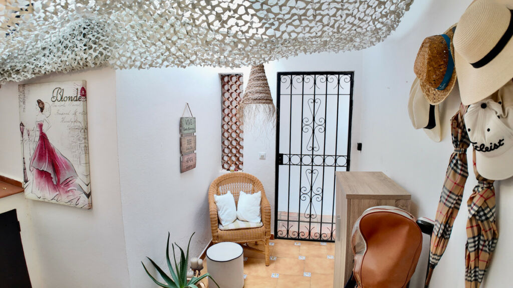 Ground Floor Apartment Benahavís Málaga - image 4