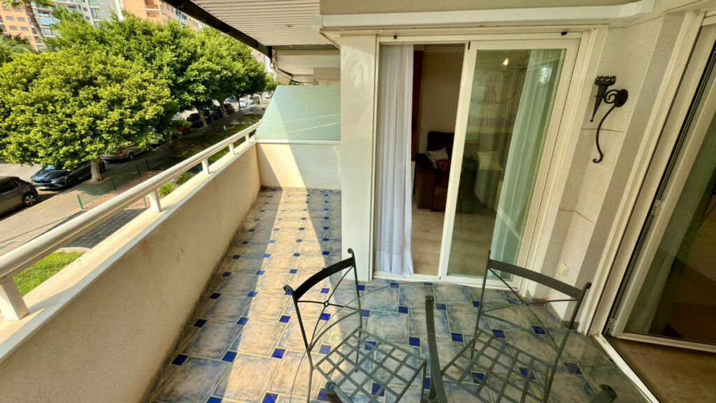 Middle Floor Apartment Villajoyosa Alicante - image 4