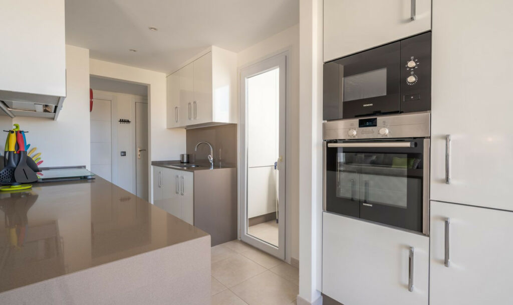 Penthouse Duplex Estepona Málaga - image 4