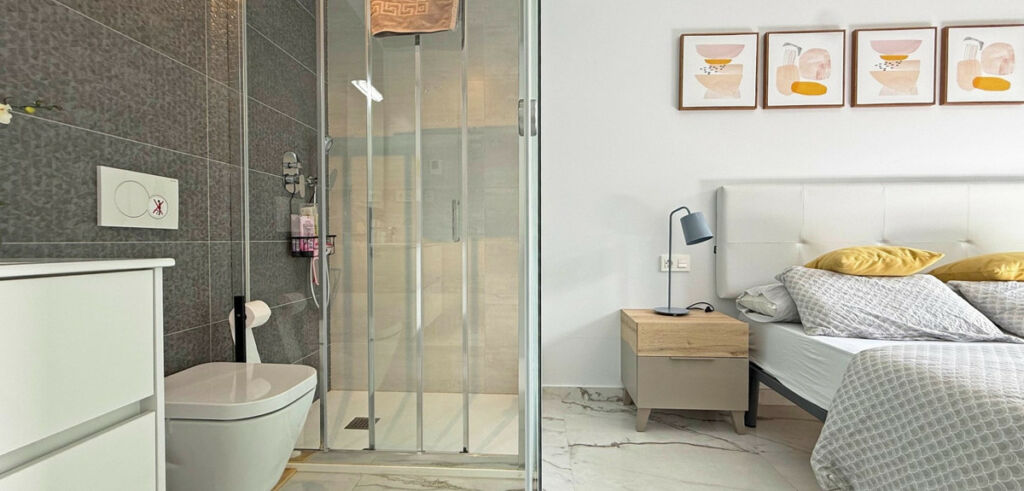 Middle Floor Apartment Los Altos Alicante - image 4