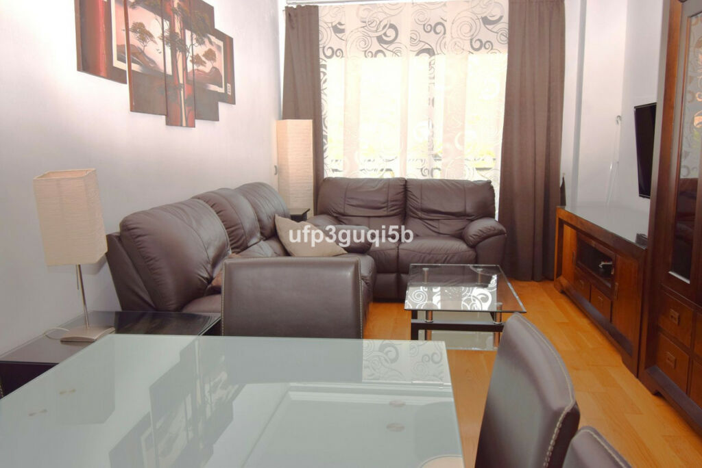 Middle Floor Apartment Torremolinos Málaga - image 4