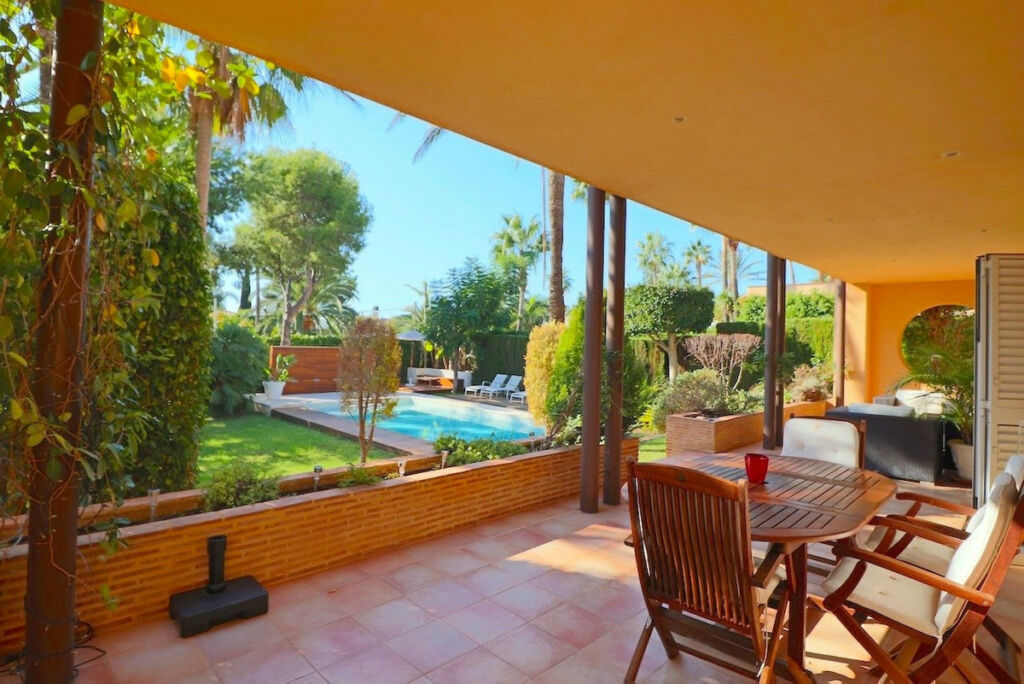 Detached Villa Benidorm Alicante - image 4
