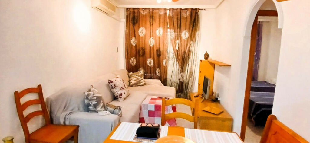Ground Floor Apartment Playa de los Locos Alicante - image 4