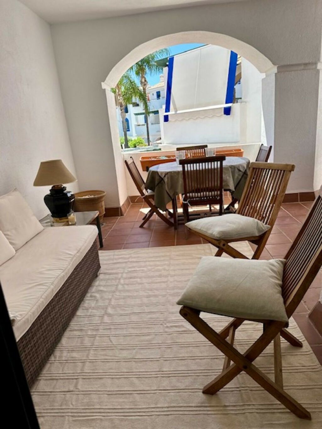 Middle Floor Apartment Marbella Málaga - image 4