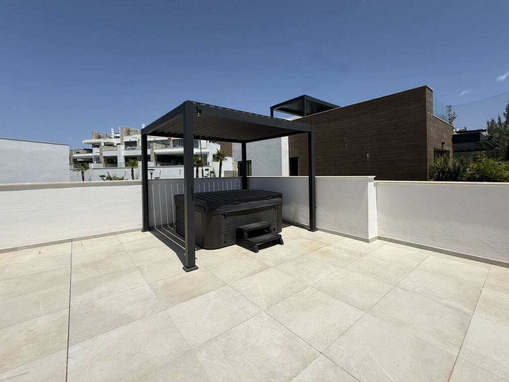 Penthouse Cabopino Málaga - image 4