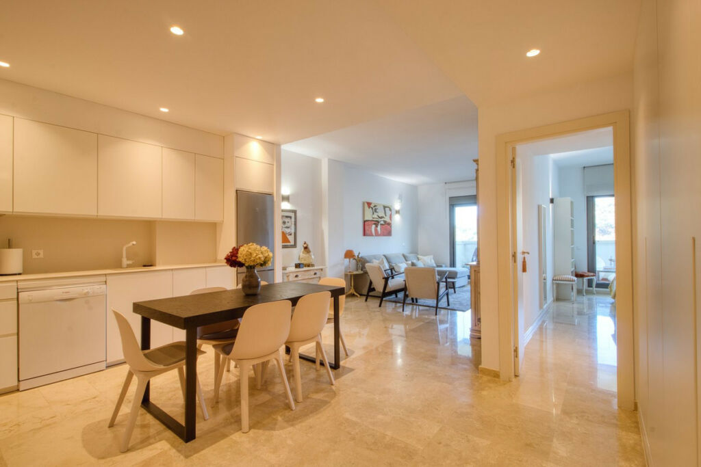 Ground Floor Apartment Manilva Málaga - image 4