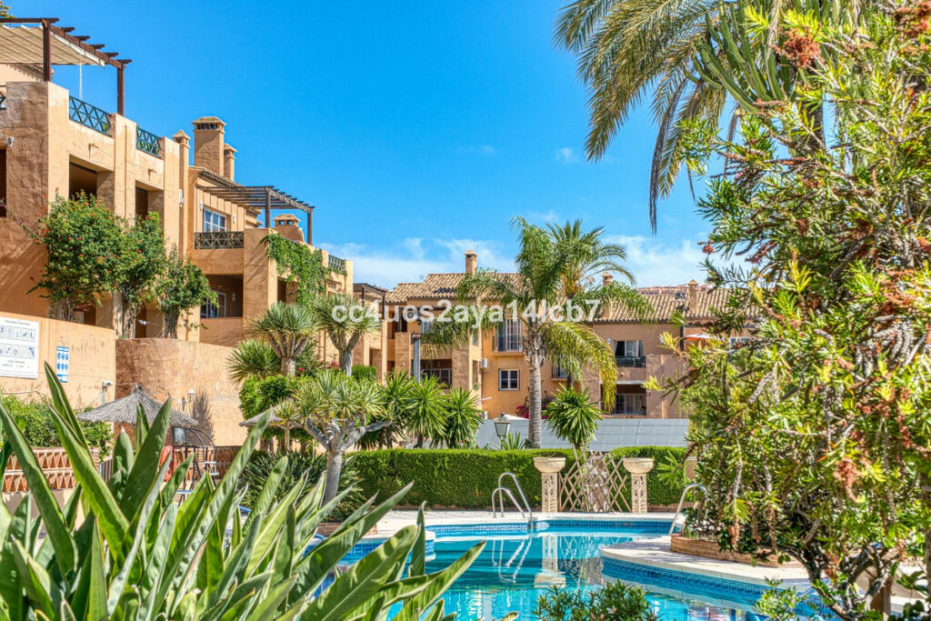 Penthouse Riviera del Sol Málaga - image 3