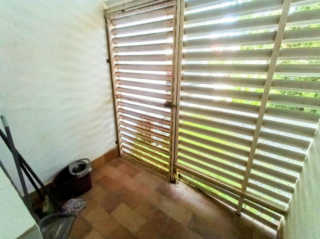Ground Floor Apartment La Carihuela Málaga - image 4