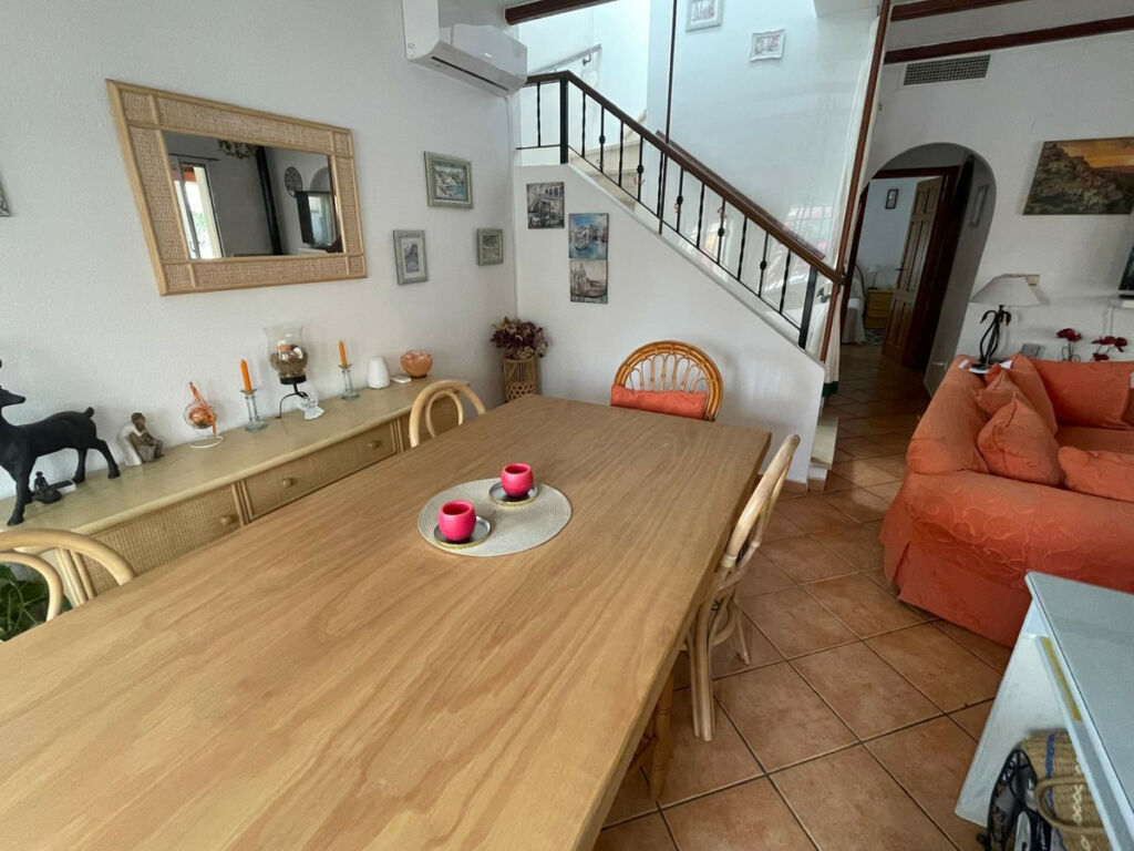 Detached Villa Algorfa Alicante - image 4