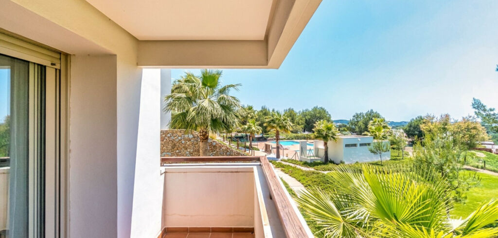 Middle Floor Apartment Las Colinas Golf Alicante - image 4