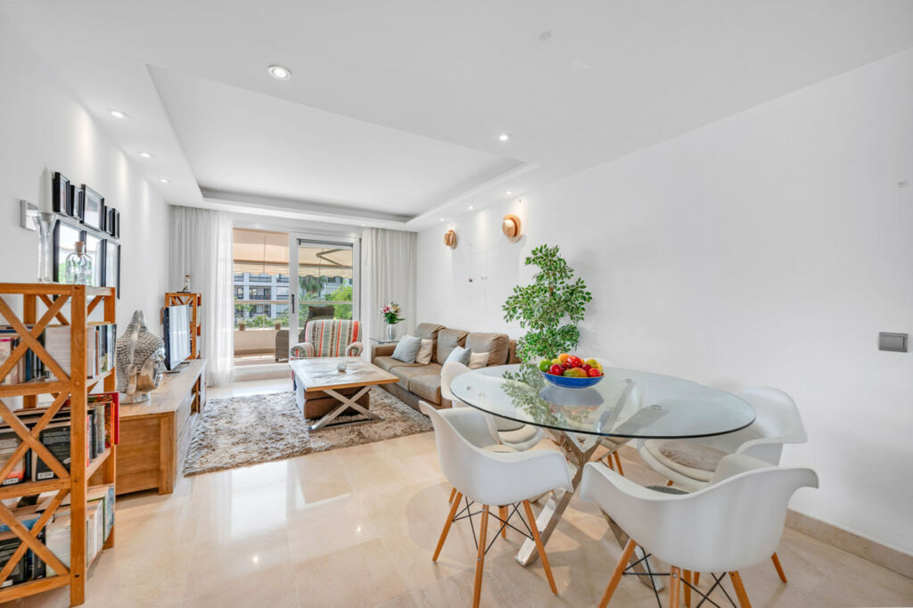 Penthouse San Pedro de Alcántara Málaga - image 4