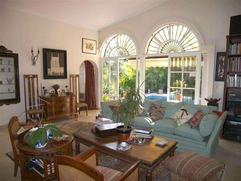 Detached Villa Marbella Málaga - image 4