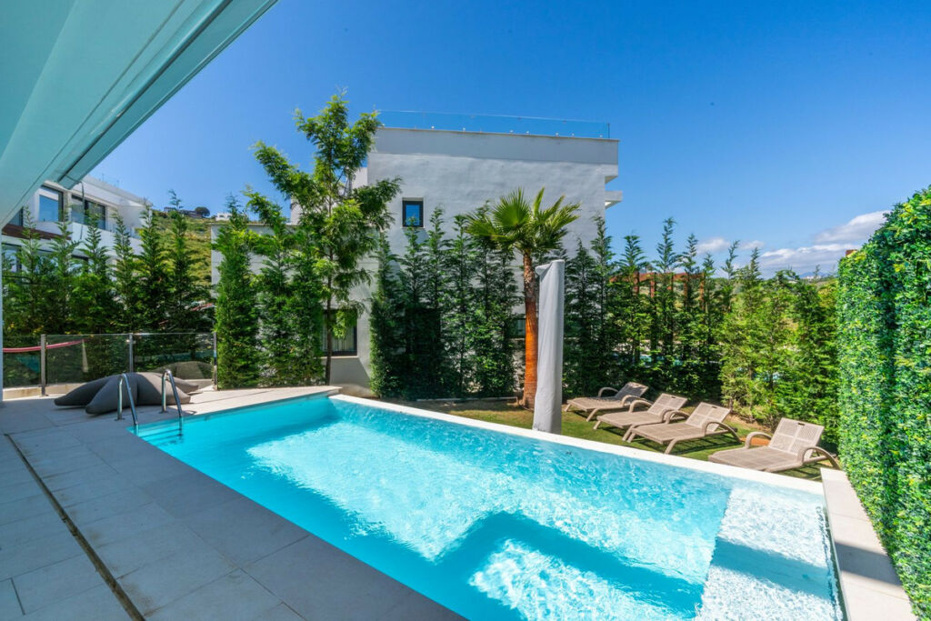 Detached Villa La Cala Golf Málaga - image 6