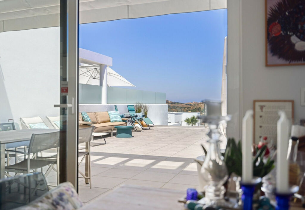 Middle Floor Apartment La Cala de Mijas Málaga - image 5