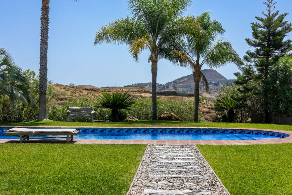 Detached Villa Mijas Málaga - image 4