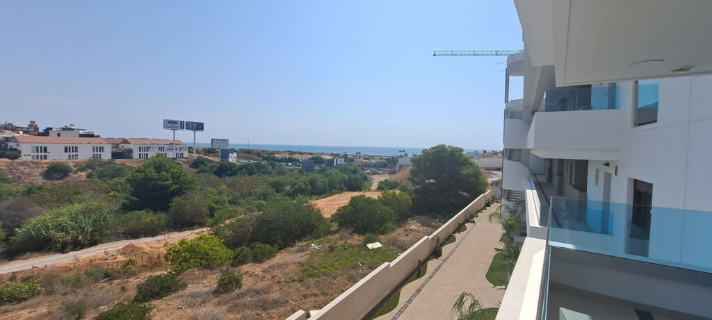 Ground Floor Apartment Playa Flamenca Alicante - image 4