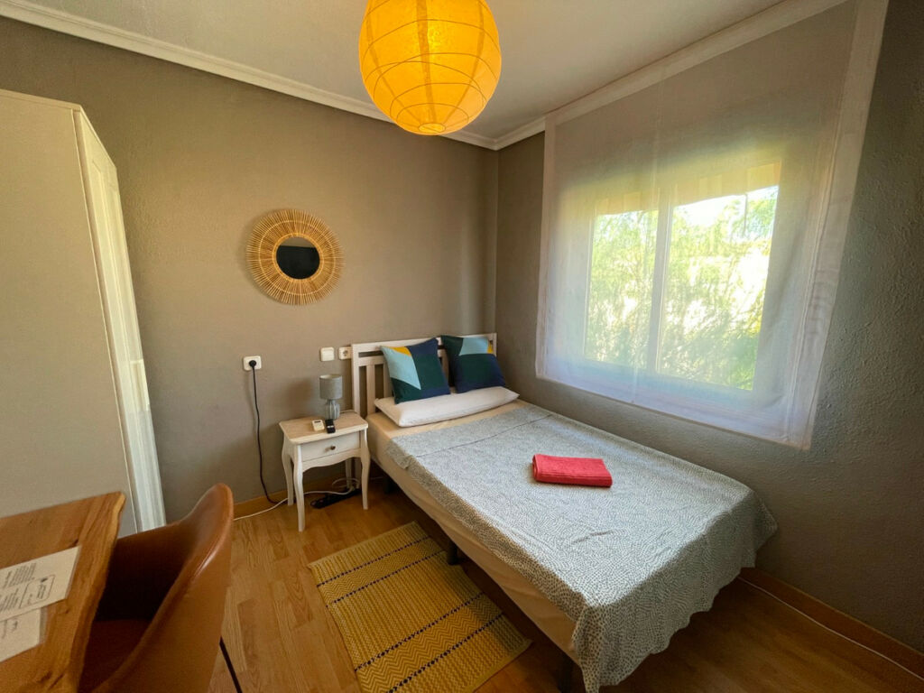 Townhouse Guardamar del Segura Alicante - image 4