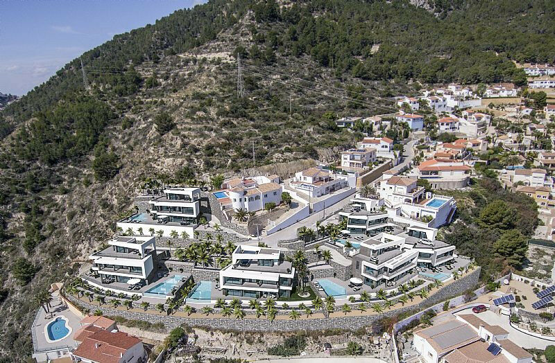 Detached Villa Calpe Alicante - image 4