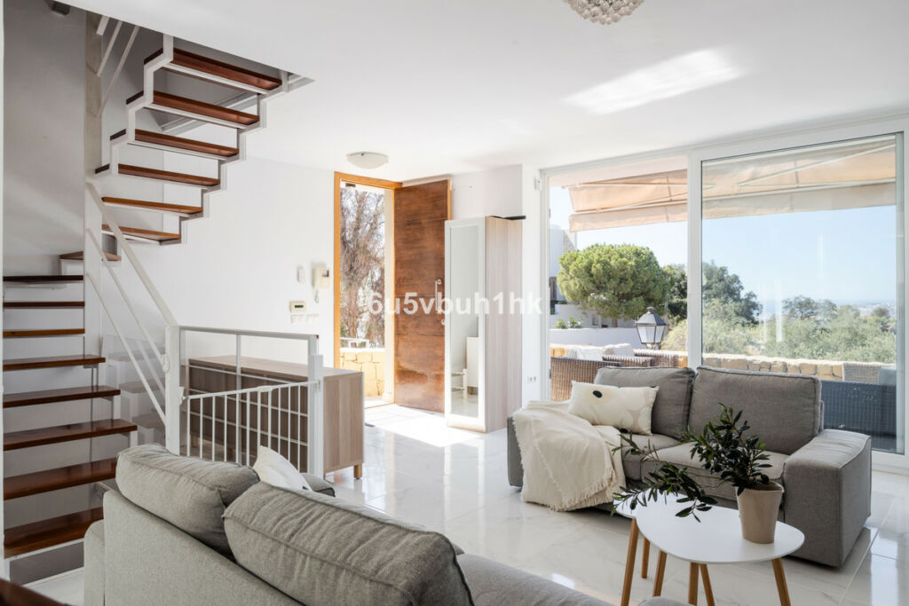 Semi-Detached House Fuengirola Málaga - image 4