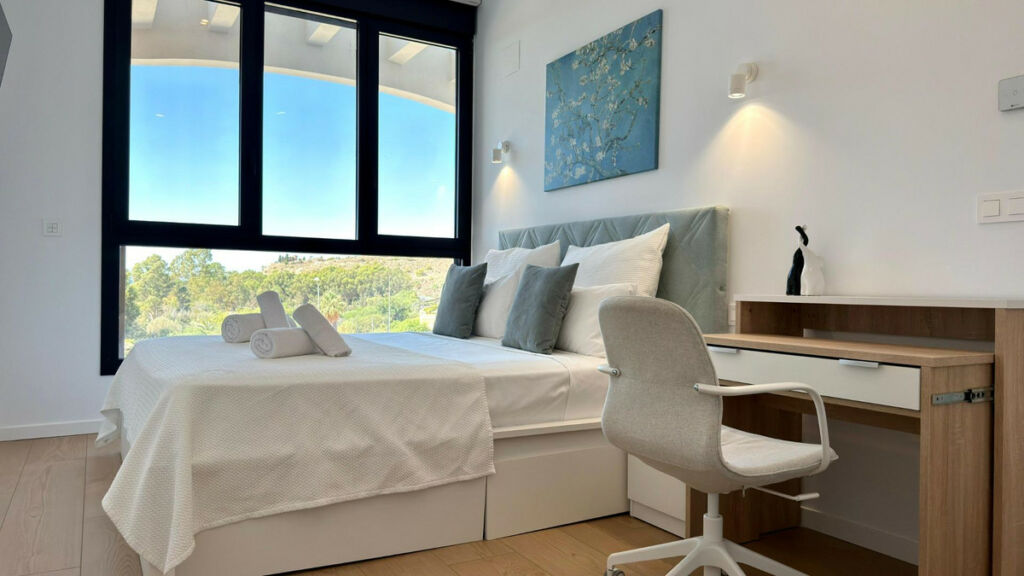 Middle Floor Apartment Villajoyosa Alicante - image 4