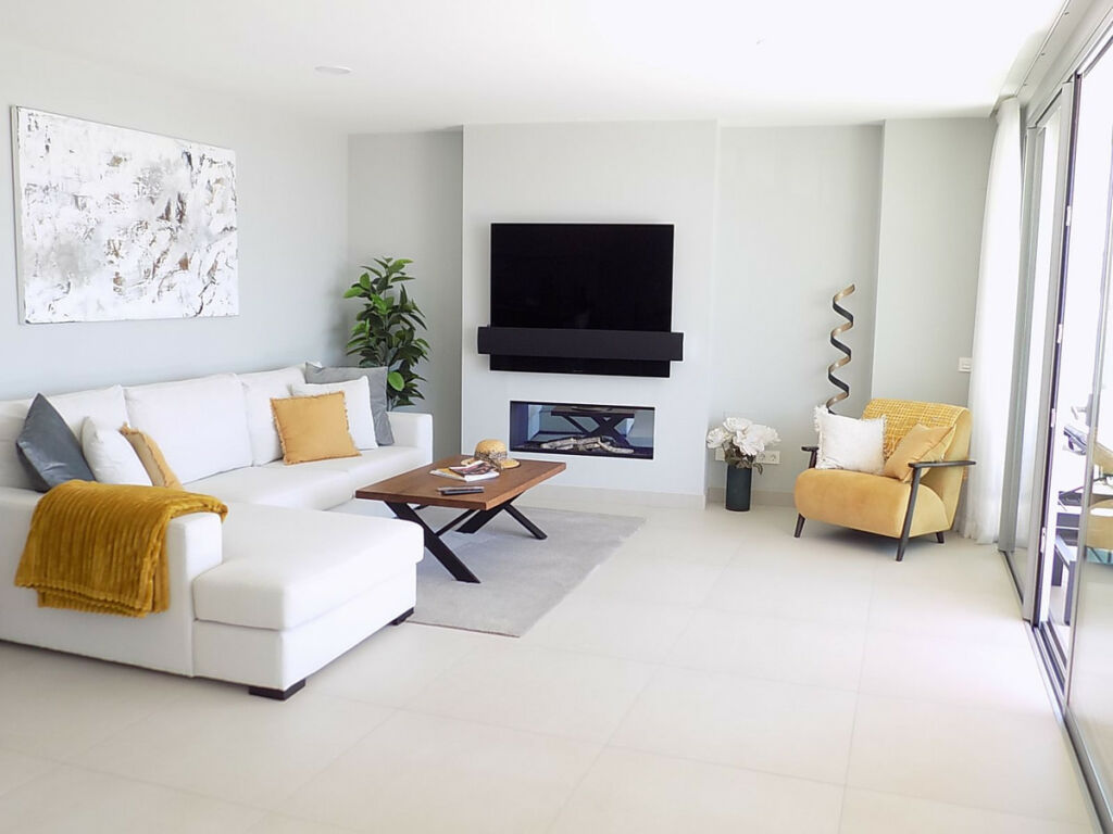 Middle Floor Apartment La Cala de Mijas Málaga - image 3