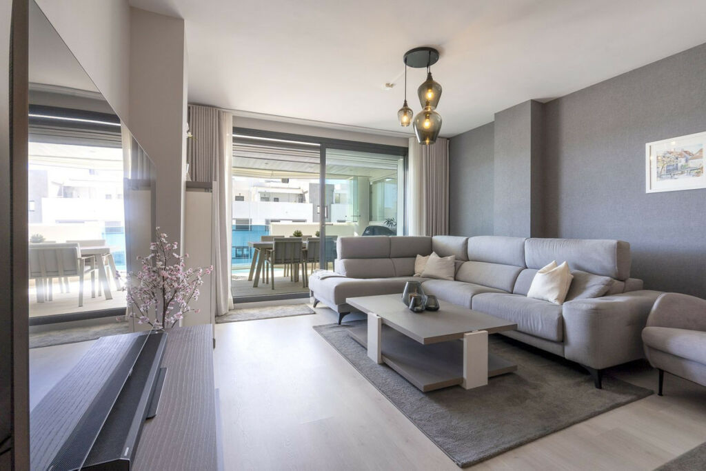 Middle Floor Apartment Mijas Málaga - image 4