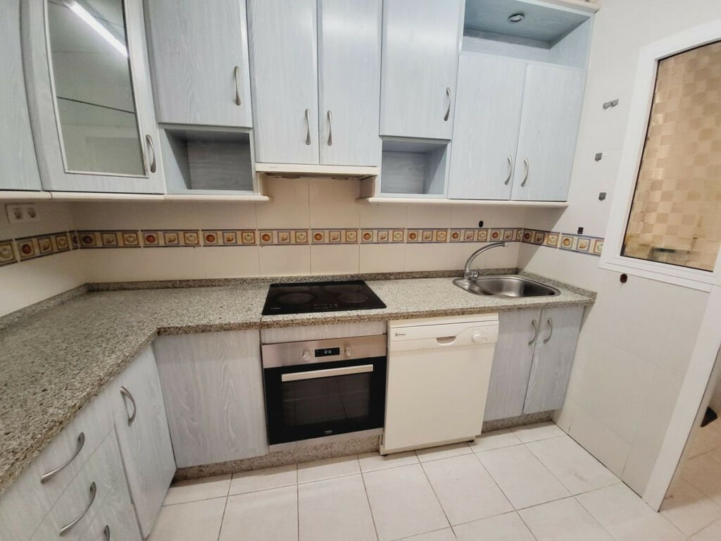Ground Floor Apartment El Faro Málaga - image 4