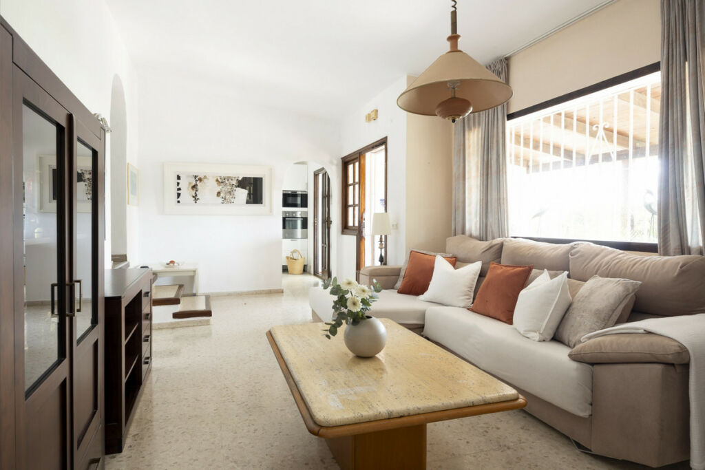 Detached Villa Cerros del Aguila Málaga - image 4