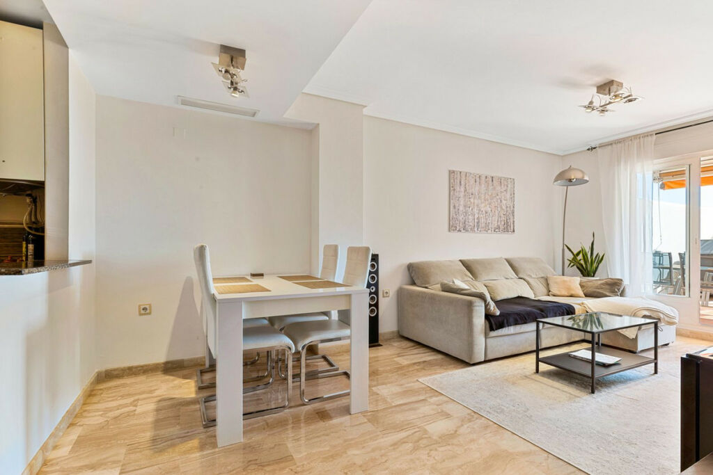 Ground Floor Apartment Benalmadena Málaga - image 4