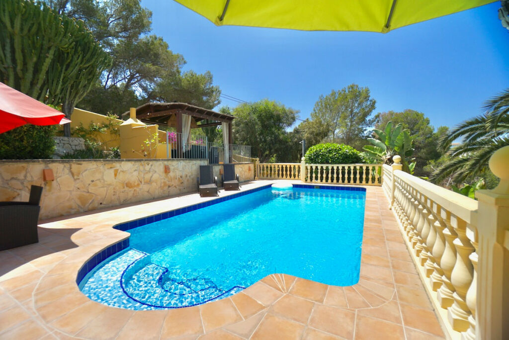 Detached Villa Moraira Alicante - image 4