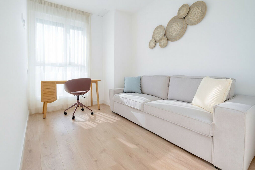 Middle Floor Apartment Málaga Centro Málaga - image 4