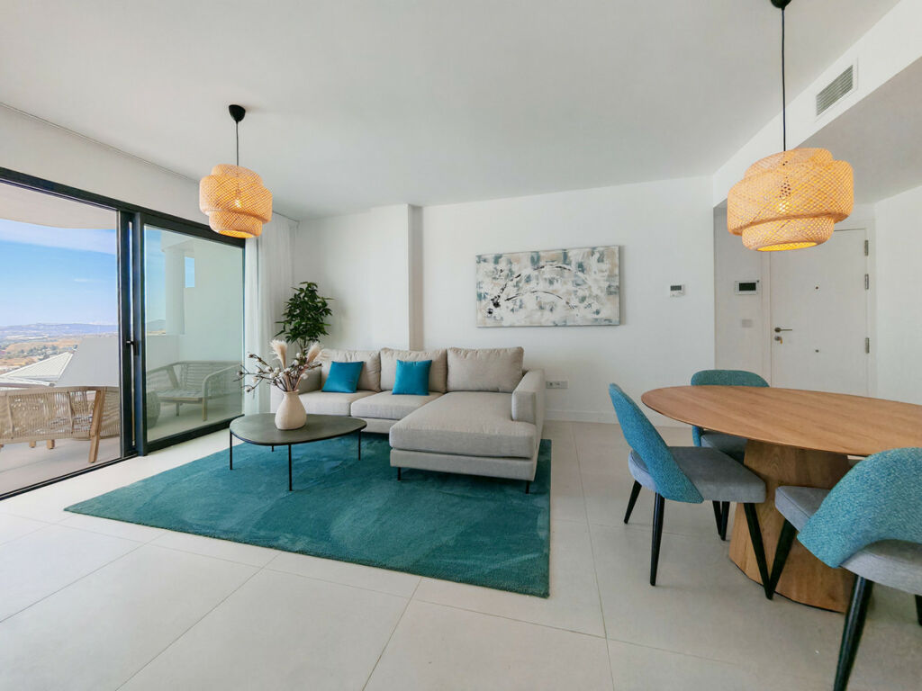Middle Floor Apartment Fuengirola Málaga - image 4