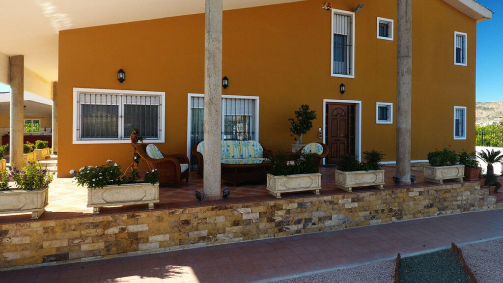 Detached Villa Orihuela Alicante - image 4