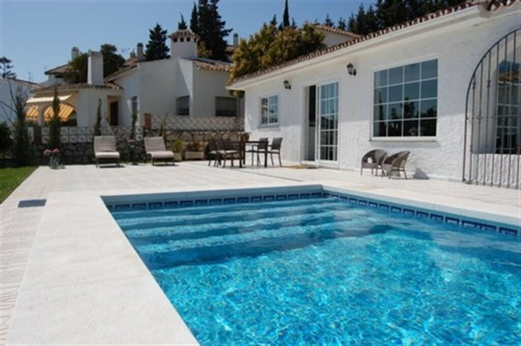 Detached Villa Mijas Costa Málaga - image 4