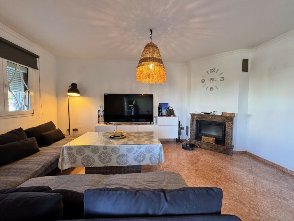 Semi-Detached House Alhaurín de la Torre Málaga - image 4