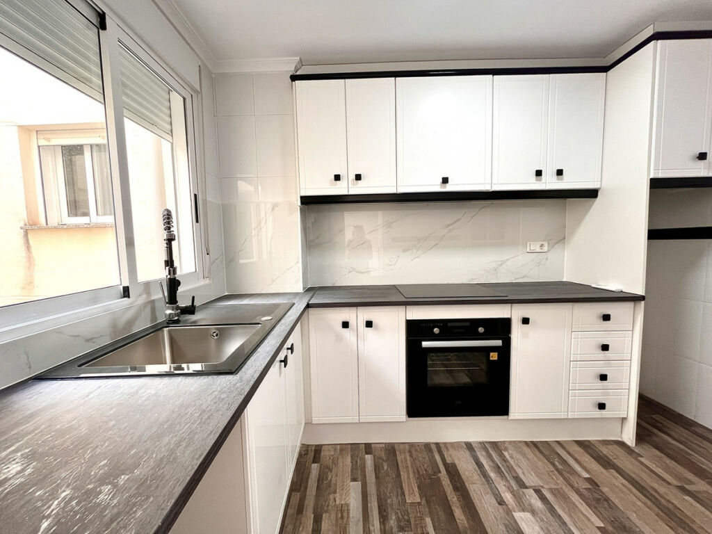 Middle Floor Apartment San Miguel de Salinas Alicante - image 4